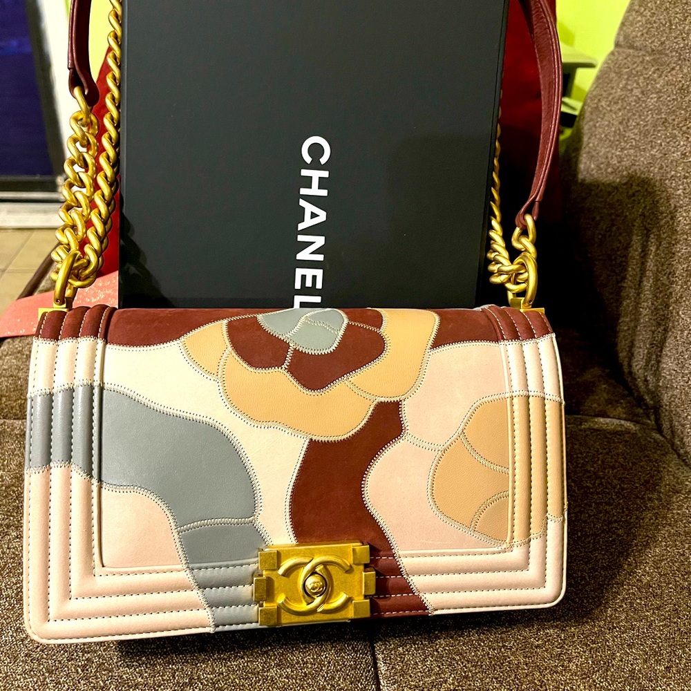 Chanel boy limited edition excellent condition with box and papers